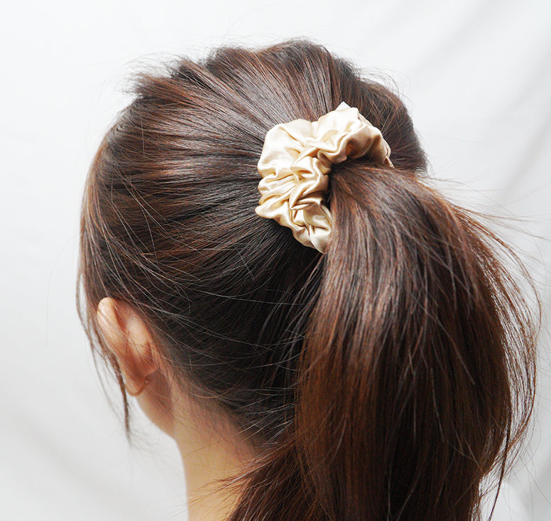 Medium Silk Satin Scrunchie Beige