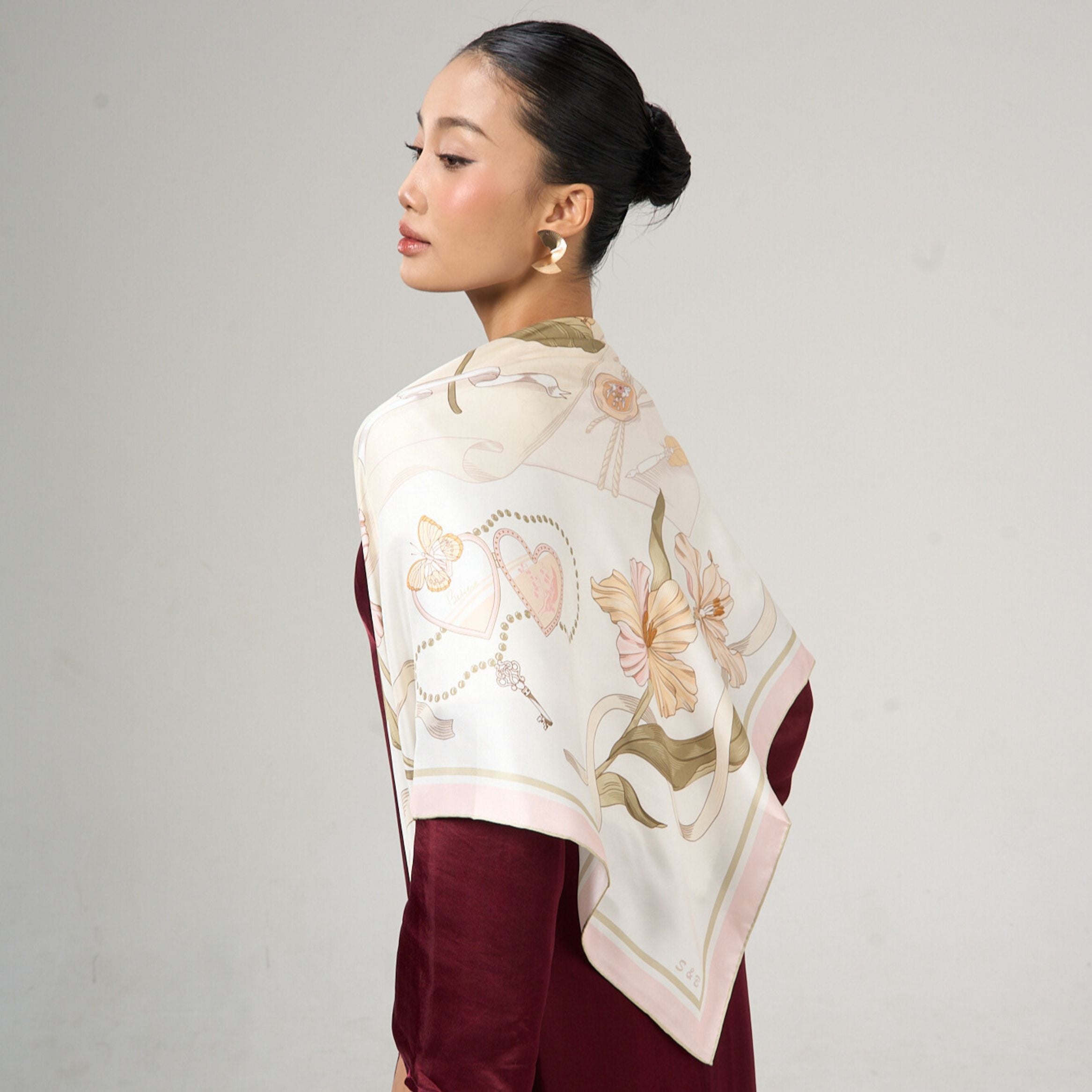 Ivory Floral & Ribbon Print Silk Twill Scarf – Hand-Rolled Edges 