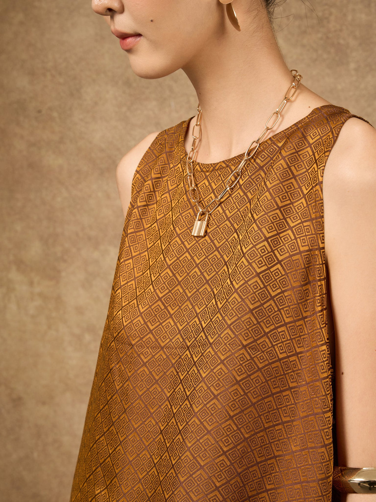Draped Front Shell Ophelia Bronze Gold Draped Silk Shell Top – SilkandBears