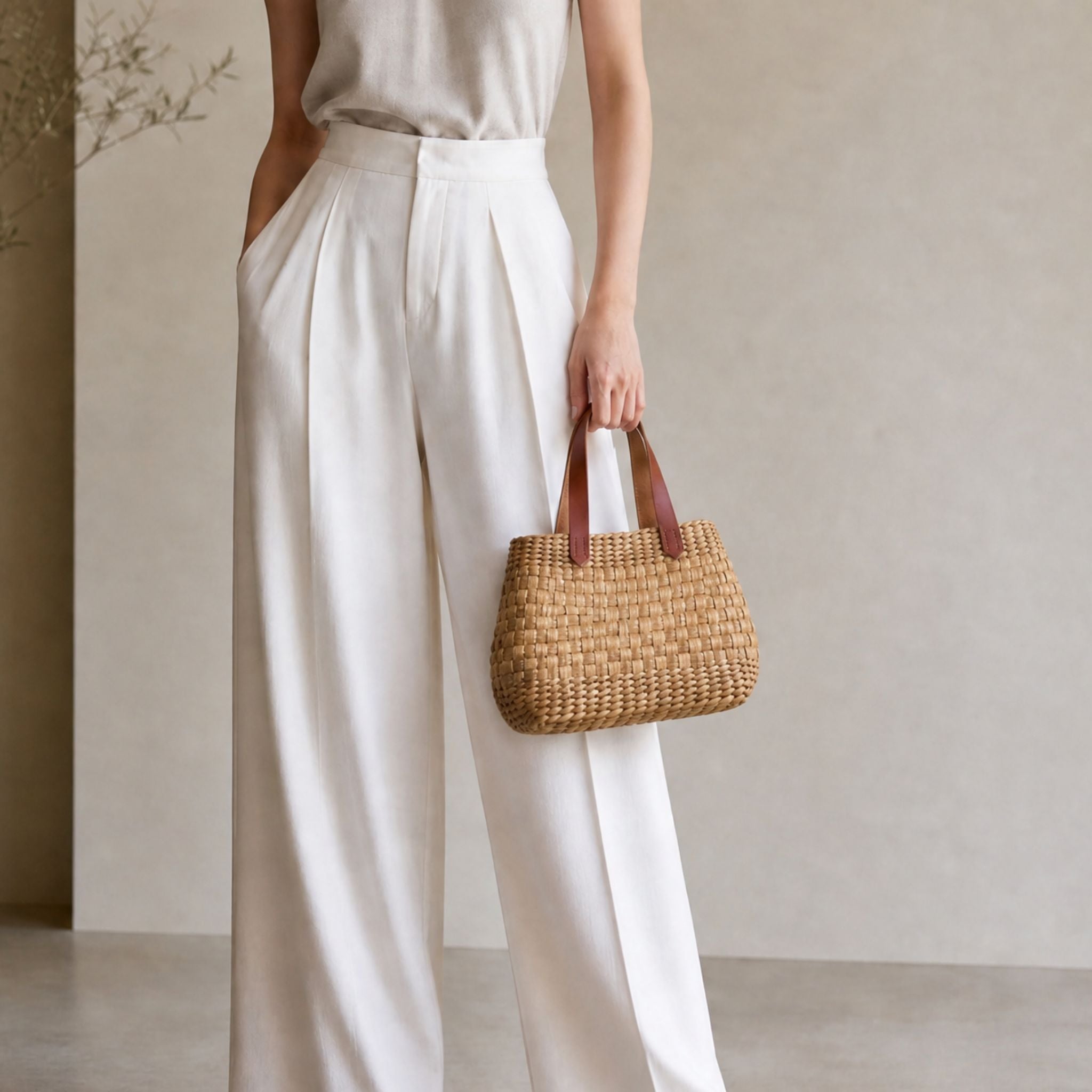 Camellia Mini Tote – Handwoven Water Hyacinth - Leather Straps