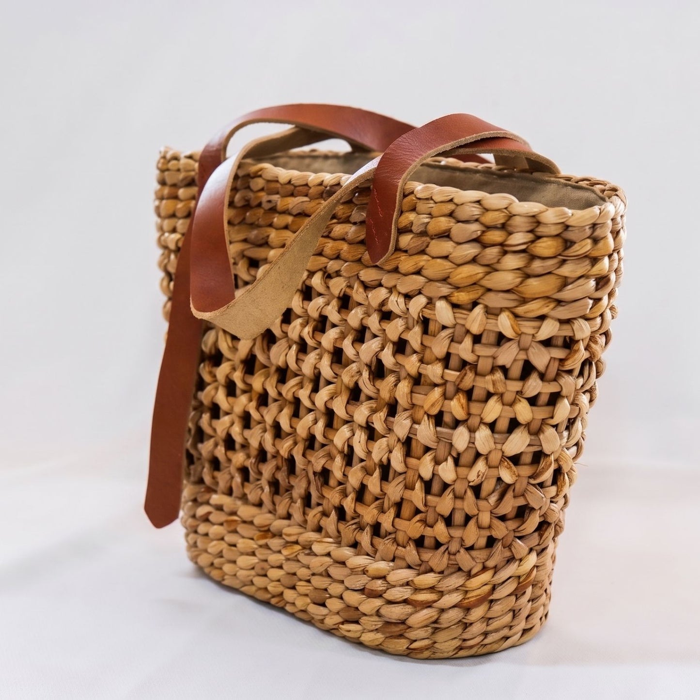 Marina Bulrush Tote