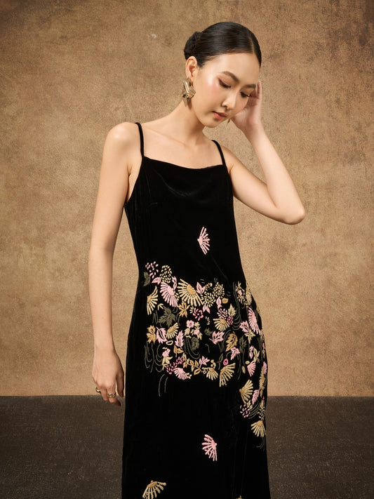 Hand-Embroidered Black Fan-Motif Silk Velvet Evening Dress