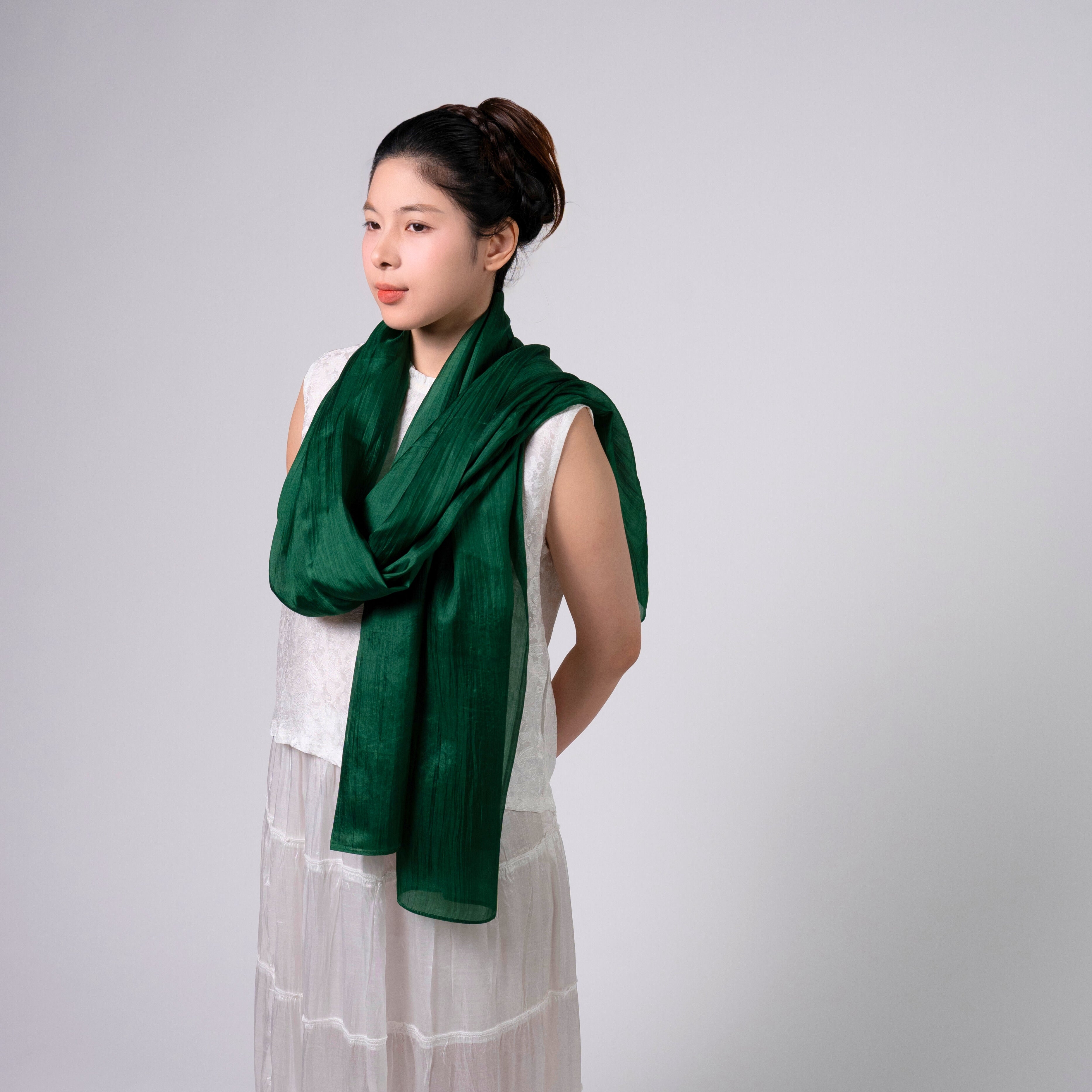 Emerald Green Silk Scarf – 100% Mulberry Silk Wrap | Lightweight