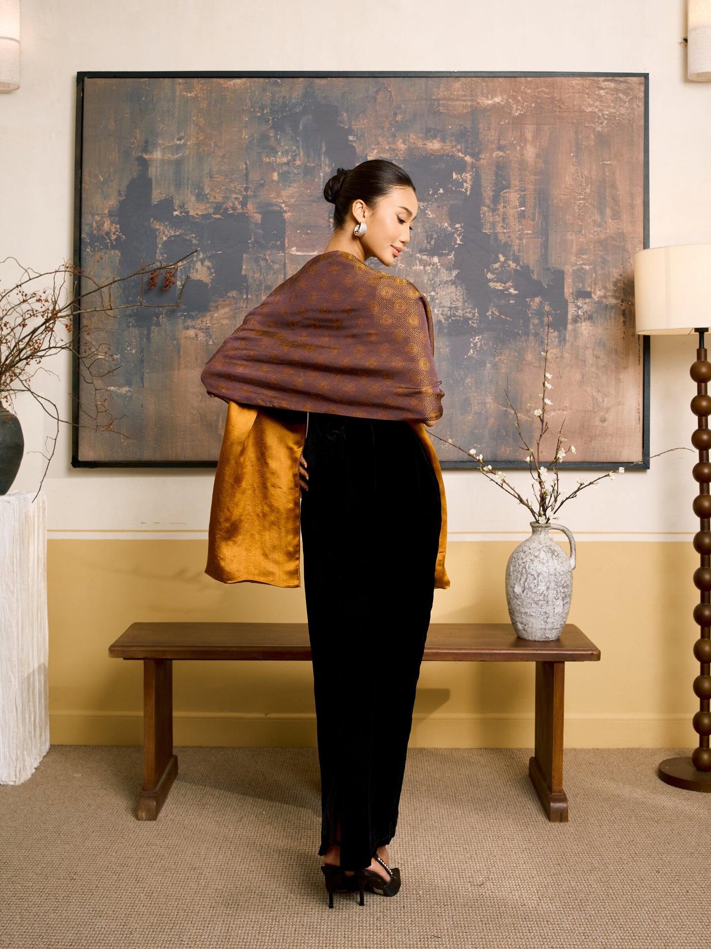 Mallard green silk shawl gift-boxed — luxury slow fashion by Silk & Bears